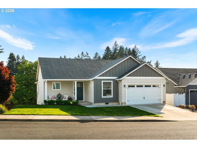826 W GOLDEN EAGLE Dr, La Center, WA 98629
