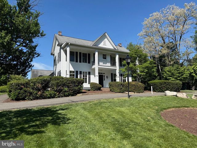 10012 WOOD SORRELS LN, Burke, VA 22015