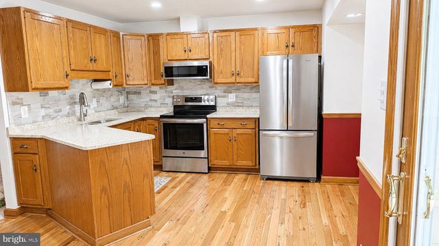 10012 WOOD SORRELS LN, Burke, VA 22015