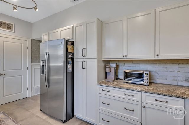 621 Tattnall Street, Savannah, GA 31401