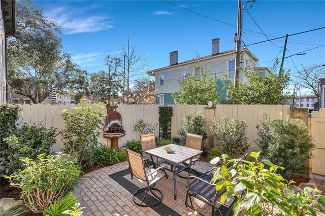 621 Tattnall Street, Savannah, GA 31401