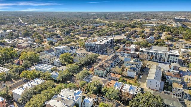 621 Tattnall Street, Savannah, GA 31401