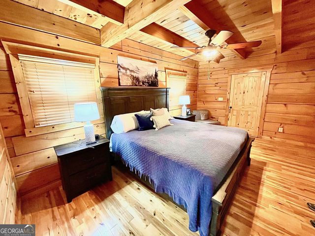 6341 W Laurel Lane, Young Harris, GA 30582