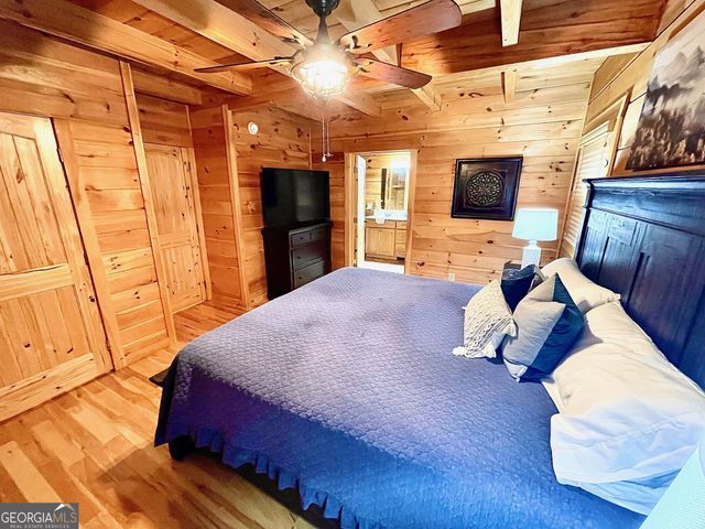 6341 W Laurel Lane, Young Harris, GA 30582