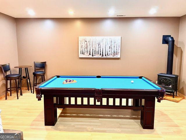 6341 W Laurel Lane, Young Harris, GA 30582