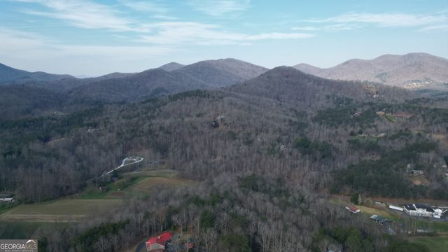 6341 W Laurel Lane, Young Harris, GA 30582