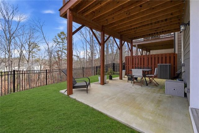 425 Retreat Ln, Canton, GA 30114