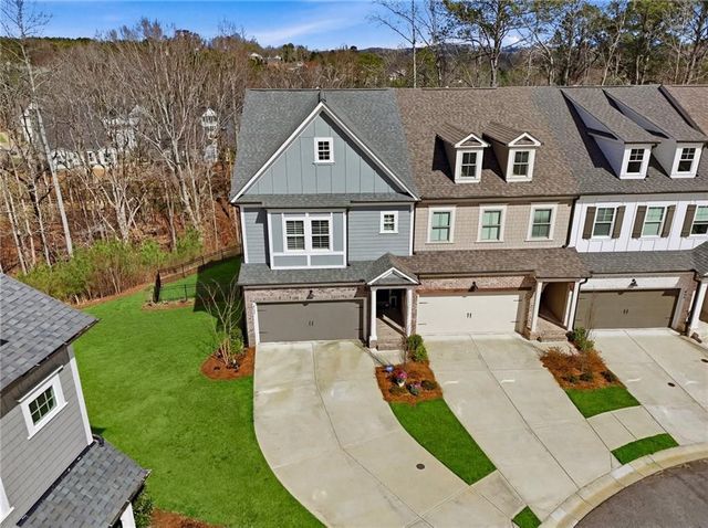 425 Retreat Ln, Canton, GA 30114