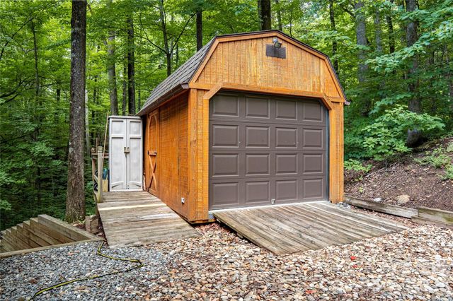 700 Howard Drive, Lake Lure, NC 28746