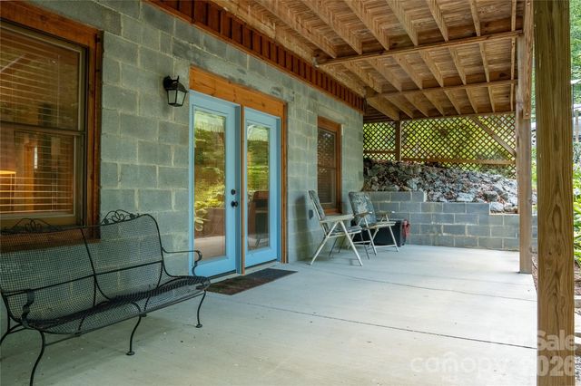 700 Howard Drive, Lake Lure, NC 28746