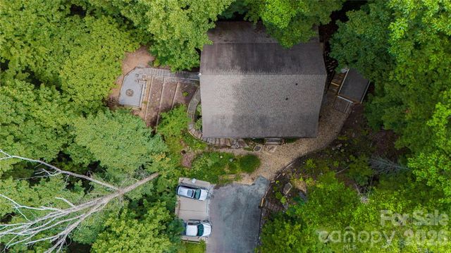700 Howard Drive, Lake Lure, NC 28746