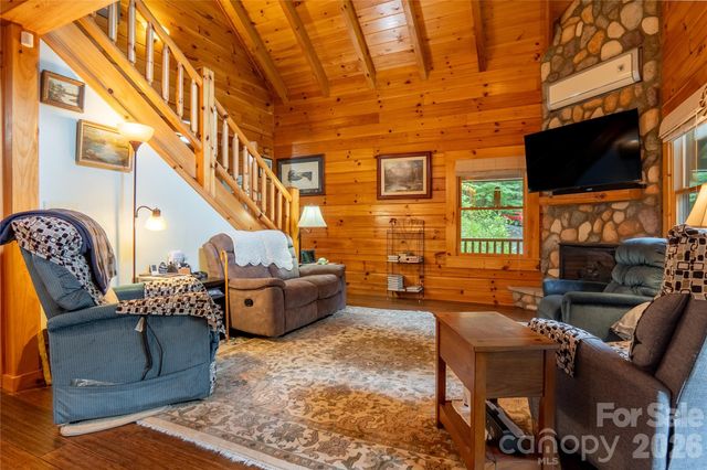 700 Howard Drive, Lake Lure, NC 28746
