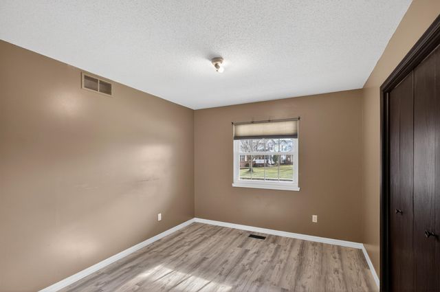 2409 N Baytree, Wichita, KS 67205