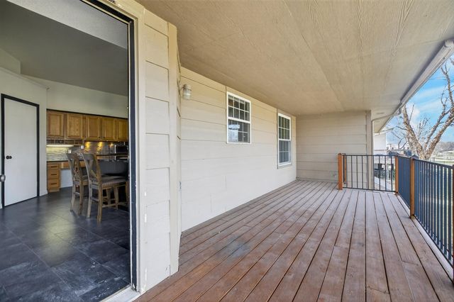 2409 N Baytree, Wichita, KS 67205