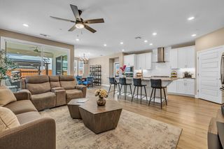 4622 Highland Lake Dr, Roseville, CA 95747