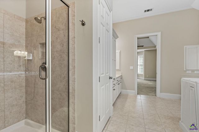 1032 SW Willowood Lane, Atlanta, GA 30331