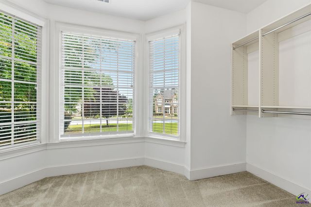 1032 SW Willowood Lane, Atlanta, GA 30331