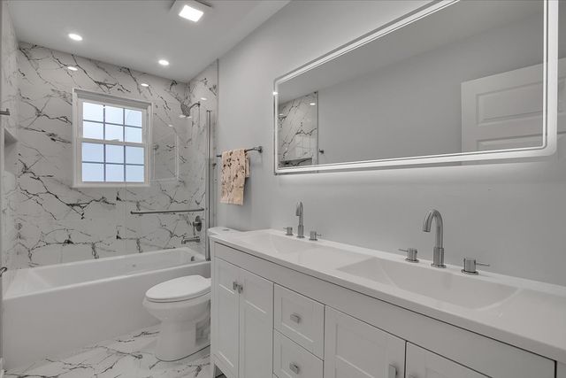 1109 71st Street, Darien, IL 60561