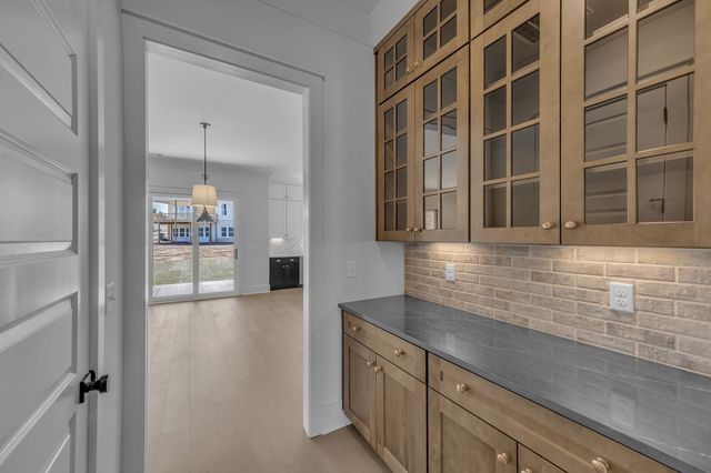 5033 Fairhaven Circle, Thompsons Station, TN 37179