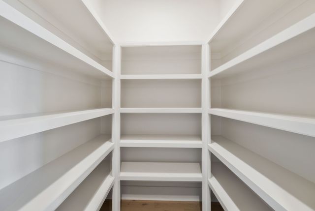 5033 Fairhaven Circle, Thompsons Station, TN 37179