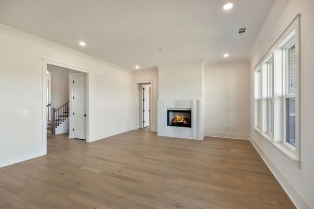 5033 Fairhaven Circle, Thompsons Station, TN 37179