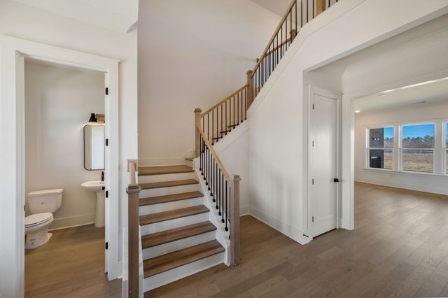 5033 Fairhaven Circle, Thompsons Station, TN 37179