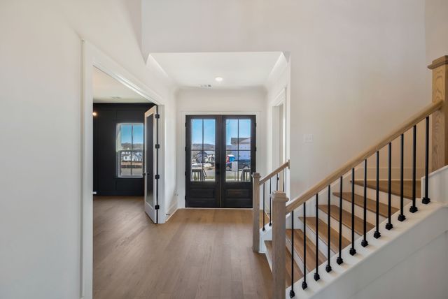 5033 Fairhaven Circle, Thompsons Station, TN 37179