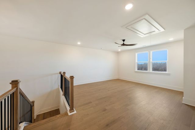 5033 Fairhaven Circle, Thompsons Station, TN 37179