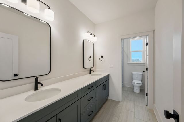 5033 Fairhaven Circle, Thompsons Station, TN 37179