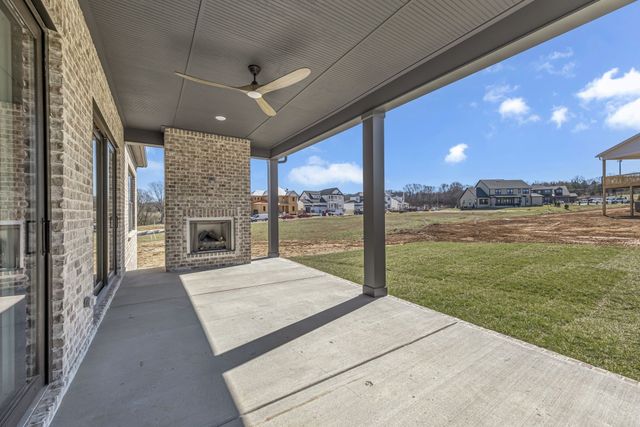 5033 Fairhaven Circle, Thompsons Station, TN 37179