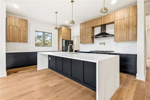 2047 Drew Valley Road NE, Atlanta, GA 30319