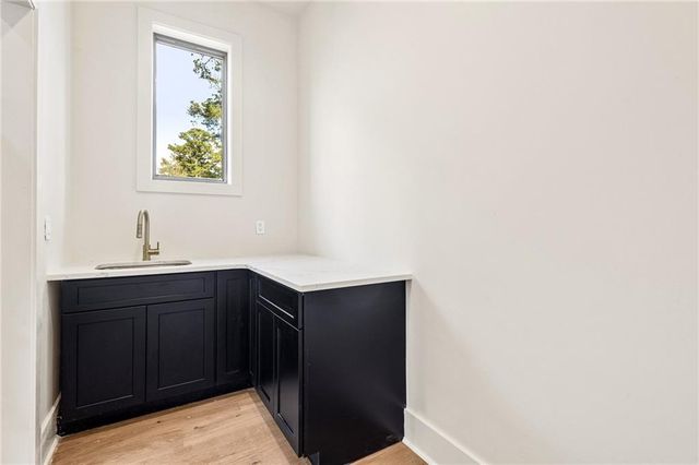 2047 Drew Valley Road NE, Atlanta, GA 30319