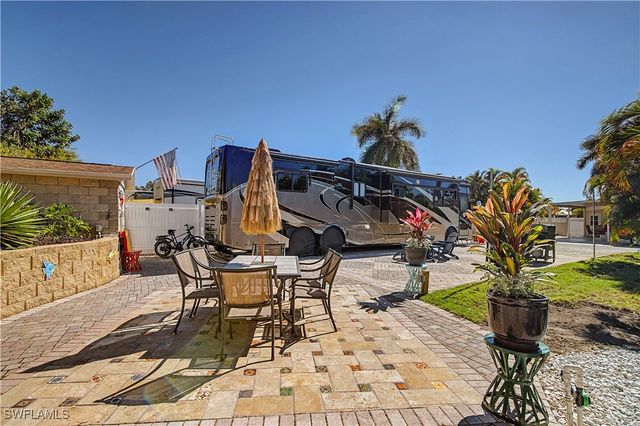 5016 White Sky CIR, Fort Myers, FL 33908