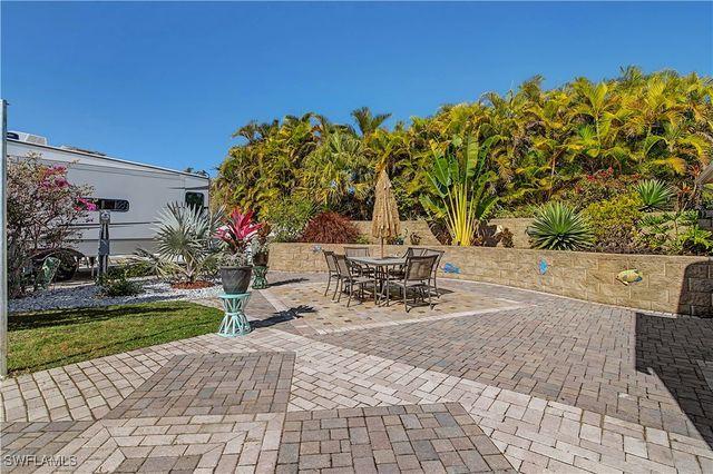5016 White Sky CIR, Fort Myers, FL 33908