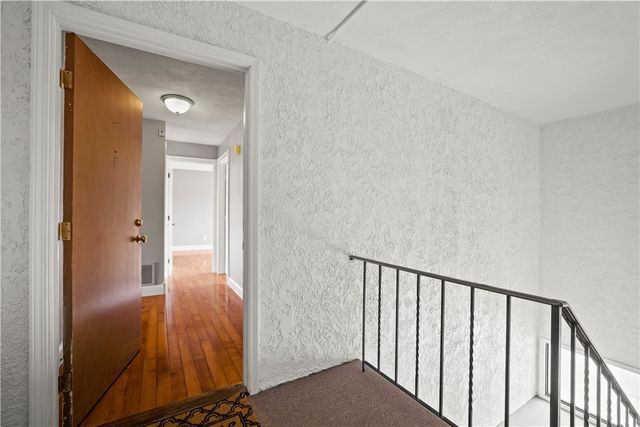 196 Old River Road 5F, Lincoln, RI 02865