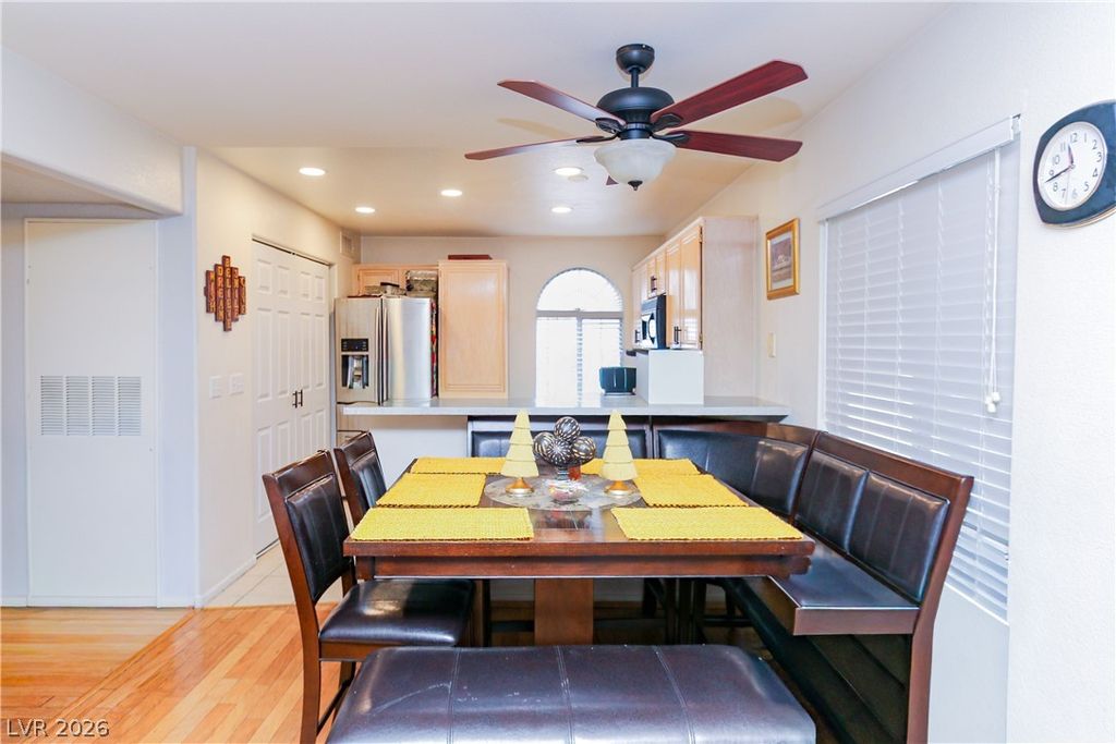 Image 7 of property listing at 3125 North Buffalo Drive 1119, Las Vegas, NV 89128