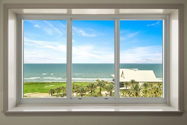 200 Ocean Crest Dr 713, Palm Coast, FL 32137
