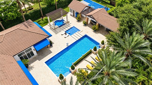 4851 SW 111TH Terrace, Davie, FL 33328