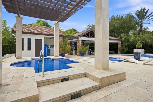 4851 SW 111TH Terrace, Davie, FL 33328