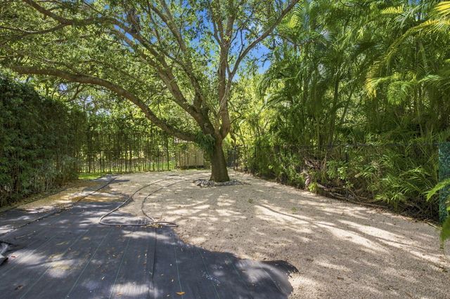 4851 SW 111TH Terrace, Davie, FL 33328