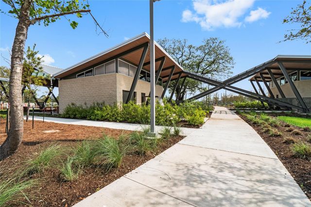 5714 Brookway Willow Drive, Klein, TX 77379