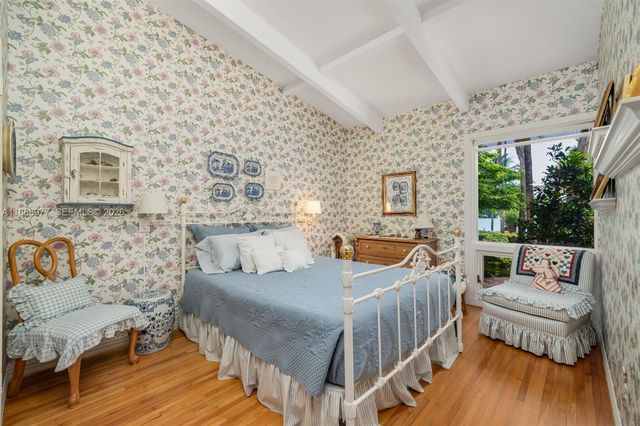 8845 School House Rd, Coral Gables, FL 33156