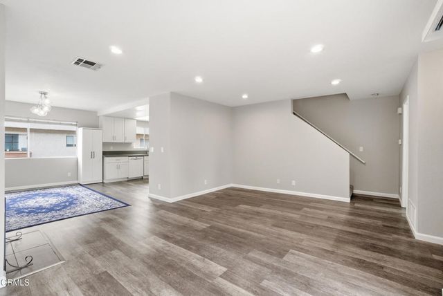 735 County Square Drive 34, Ventura, CA 93003