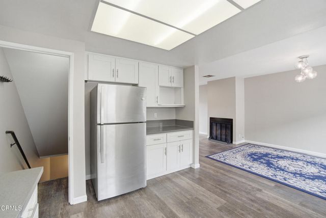 735 County Square Drive 34, Ventura, CA 93003