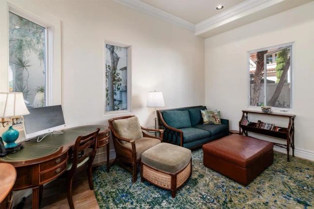 7104 Aviara Drive, Carlsbad, CA 92011