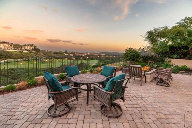 7104 Aviara Drive, Carlsbad, CA 92011