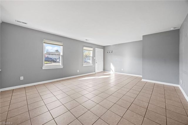 5723 Bramblegate Road, Greensboro, NC 27409