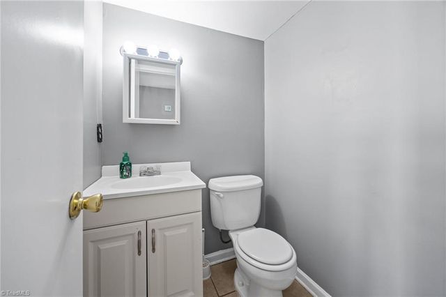 5723 Bramblegate Road, Greensboro, NC 27409