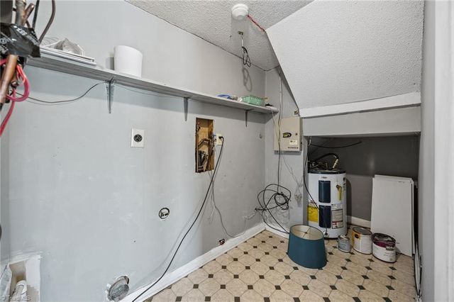 5723 Bramblegate Road, Greensboro, NC 27409