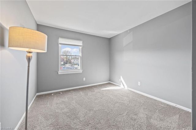 5723 Bramblegate Road, Greensboro, NC 27409